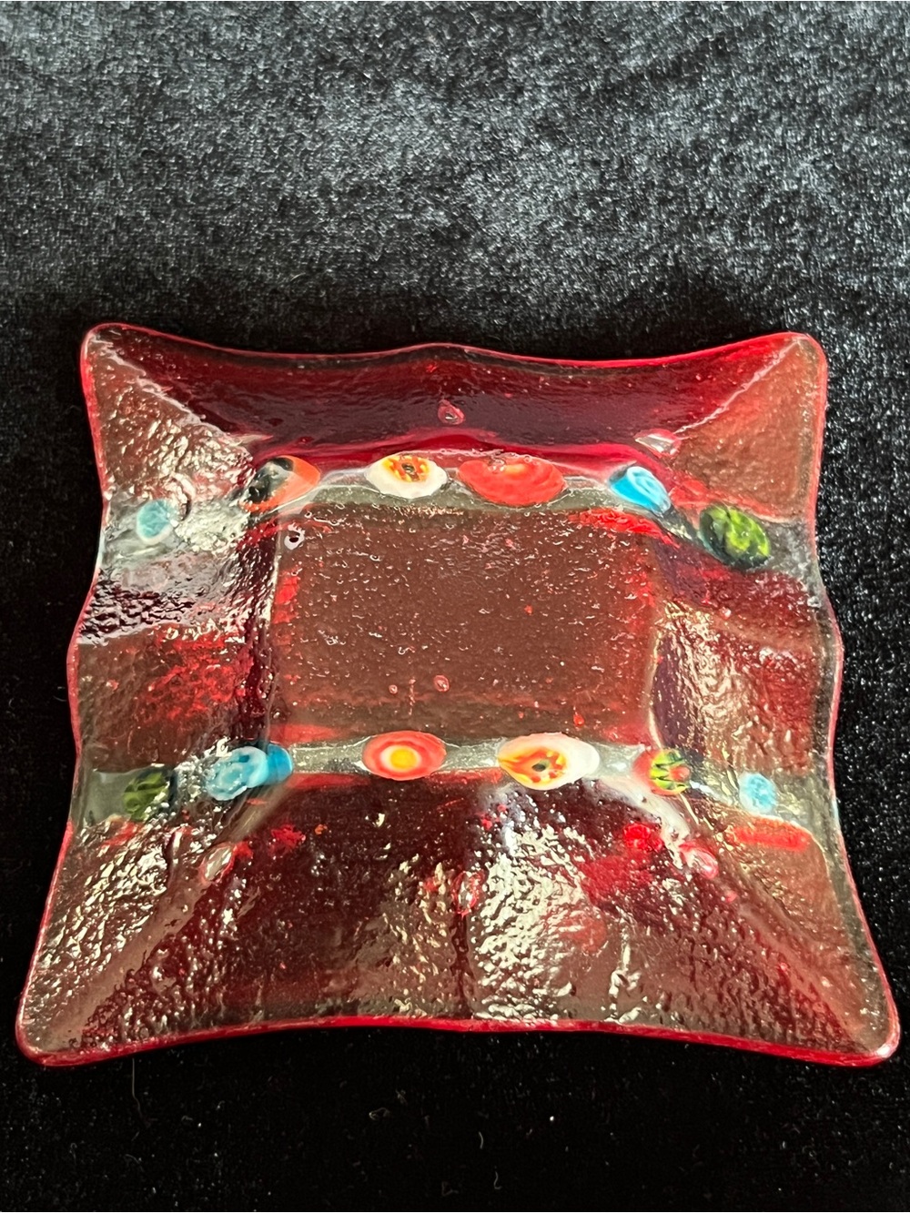 Fused Glass Small Red Trinket Tray with Millefiore - Picture 6 of 8